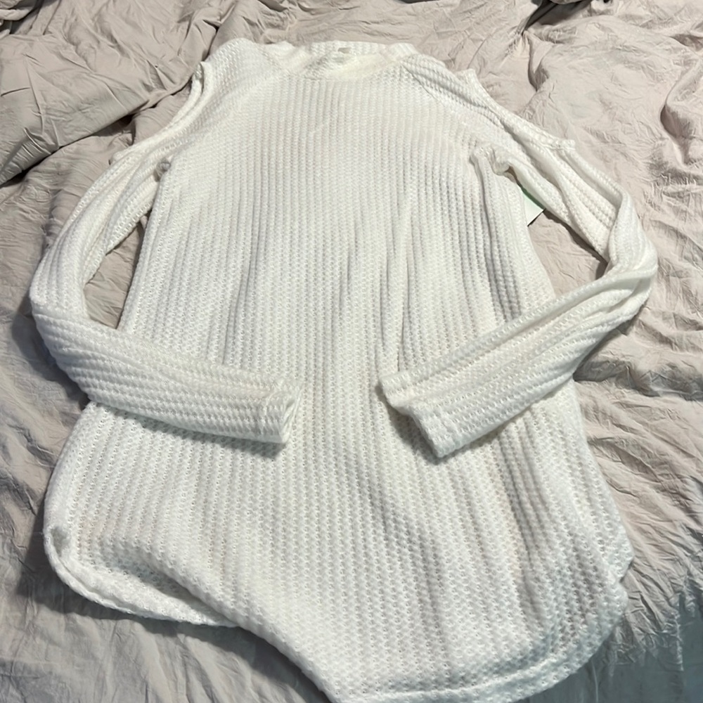 Nwt Super cute decree tunic  sweater